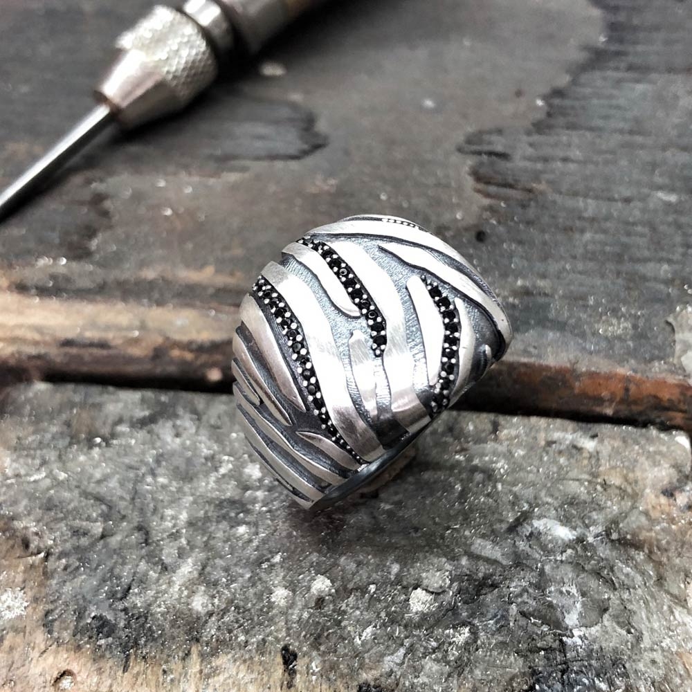 Handmade Modern Design Silver Ring